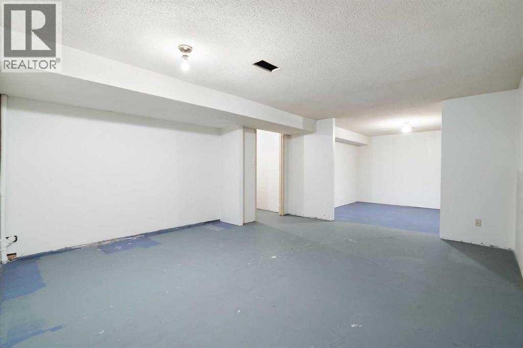 35 Shawmeadows Close Sw, Calgary, Alberta  T2Y 1A5 - Photo 25 - A2290022