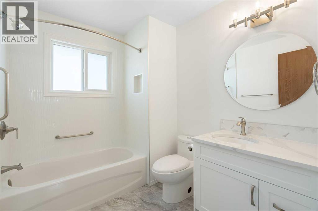 35 Shawmeadows Close Sw, Calgary, Alberta  T2Y 1A5 - Photo 16 - A2290022