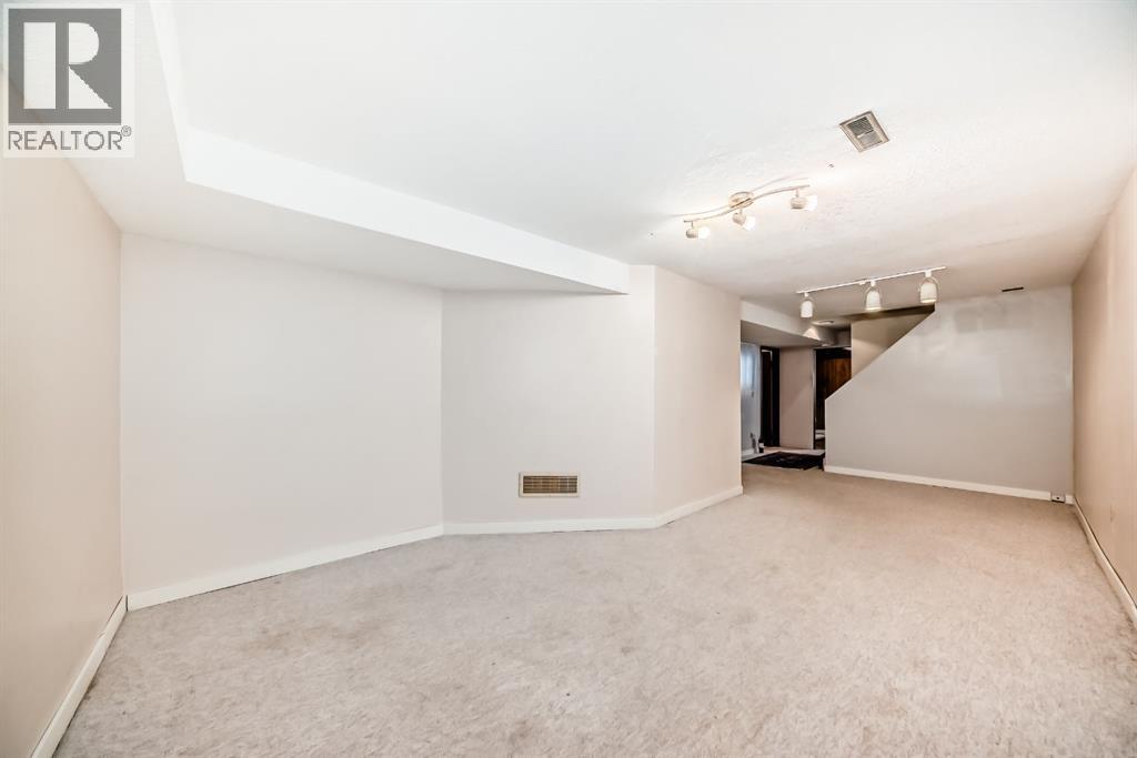 8007 Ranchview Drive Nw, Calgary, Alberta T3G 1S7 - Photo 28 - A2281459