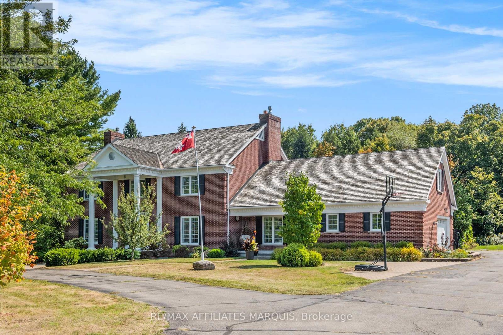 21 CEDAR LANE, rideau lakes, Ontario