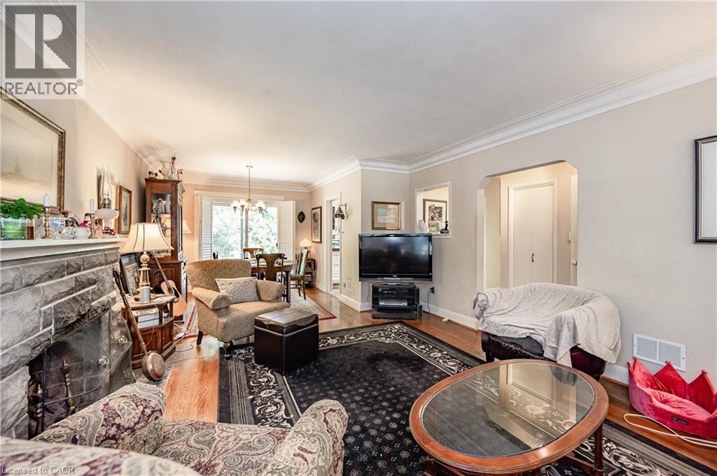 557 Stillwater Crescent, Burlington, Ontario  L7T 3M8 - Photo 3 - 40809938