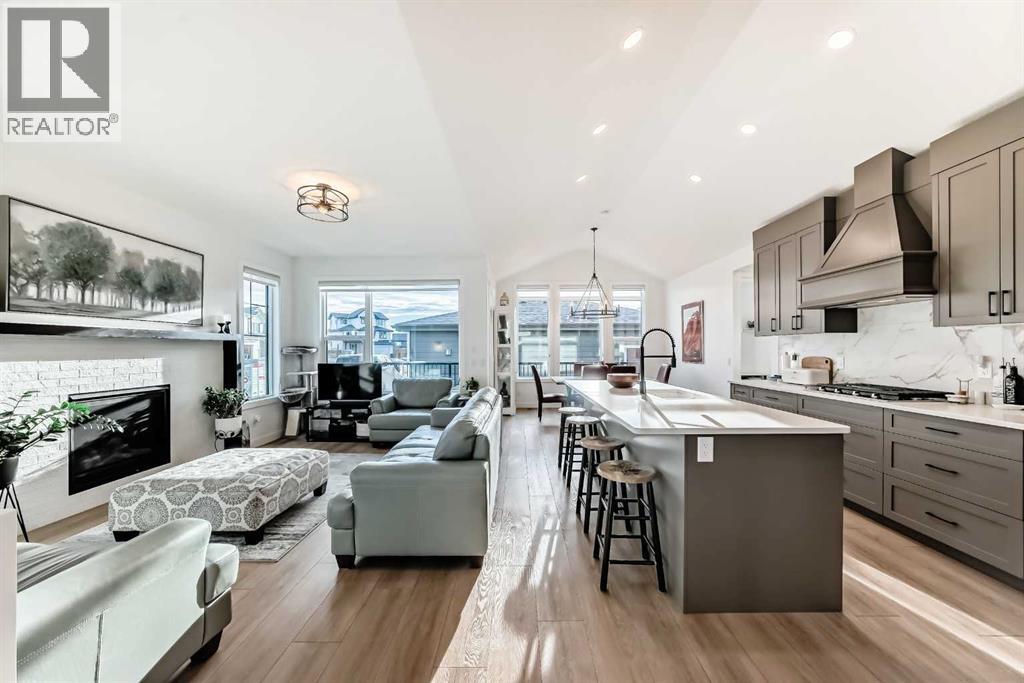 568 Grayling Bend, Rural Rocky View County, Alberta  T3Z 0H6 - Photo 6 - A2272298