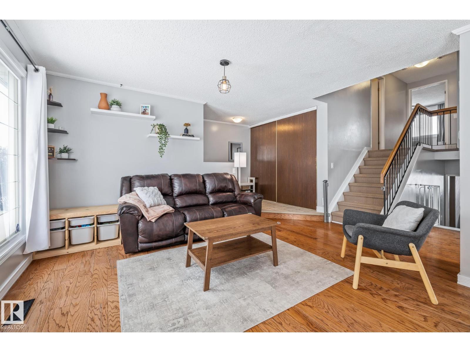 9406 99 Av, Morinville, Alberta  T8R 1K1 - Photo 6 - E4476011