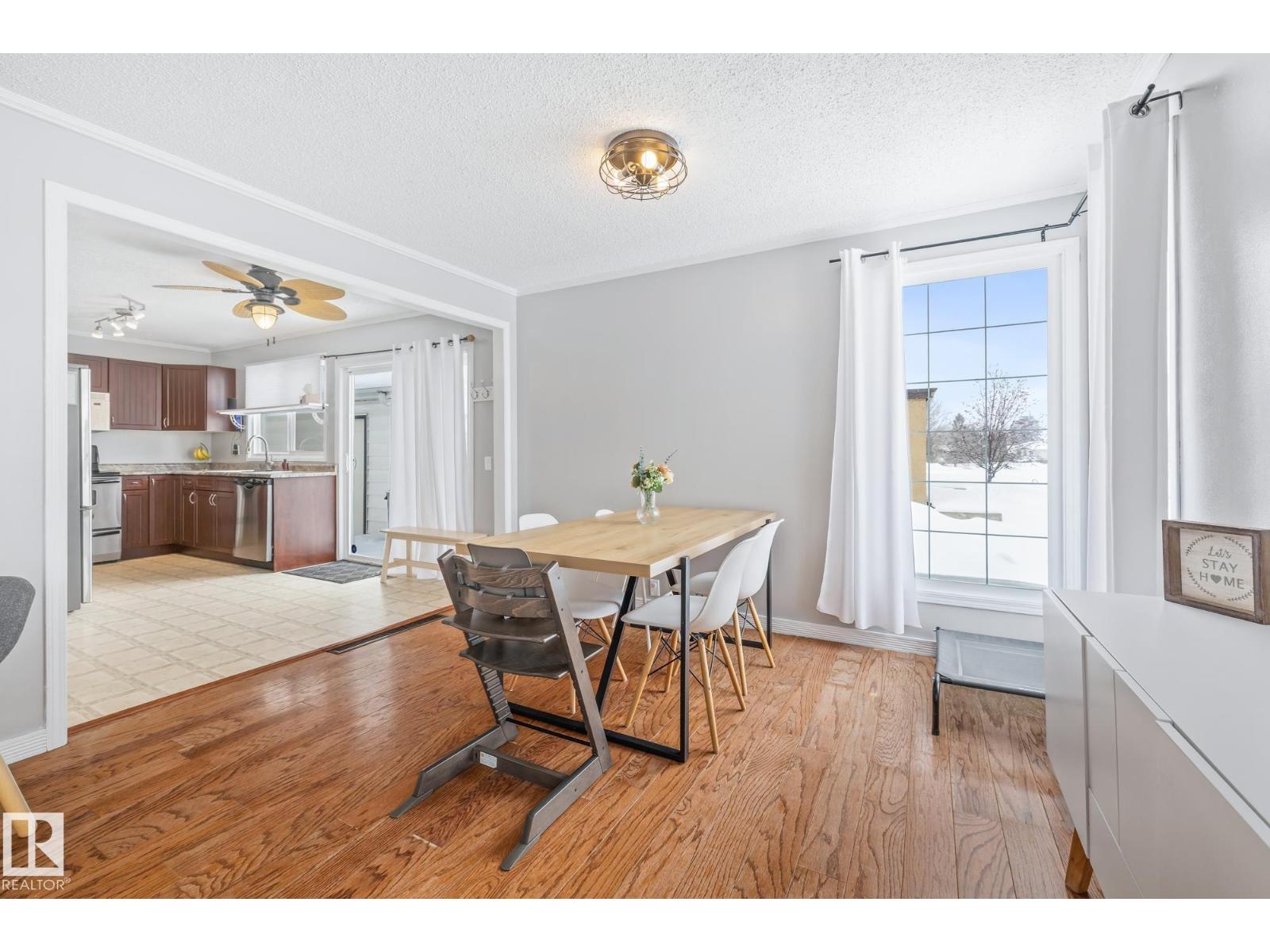 9406 99 Av, Morinville, Alberta  T8R 1K1 - Photo 8 - E4476011