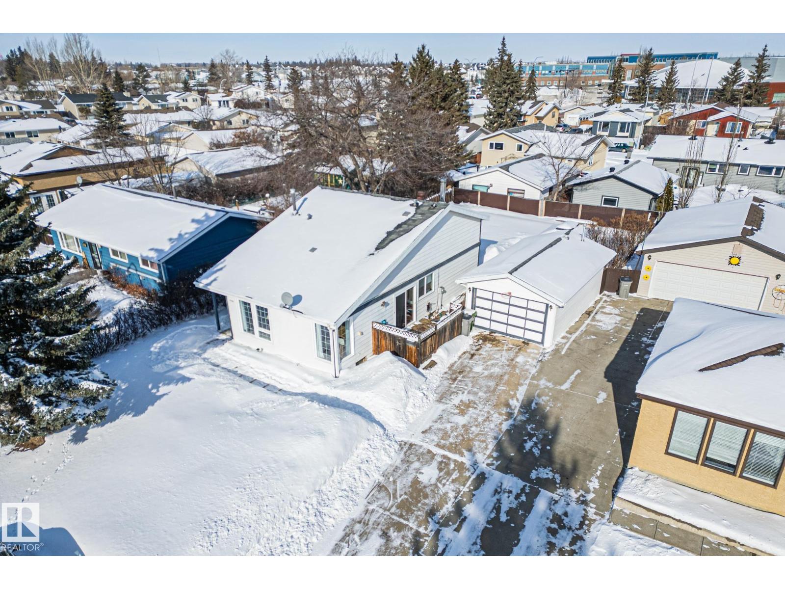 9406 99 Av, Morinville, Alberta  T8R 1K1 - Photo 2 - E4476011