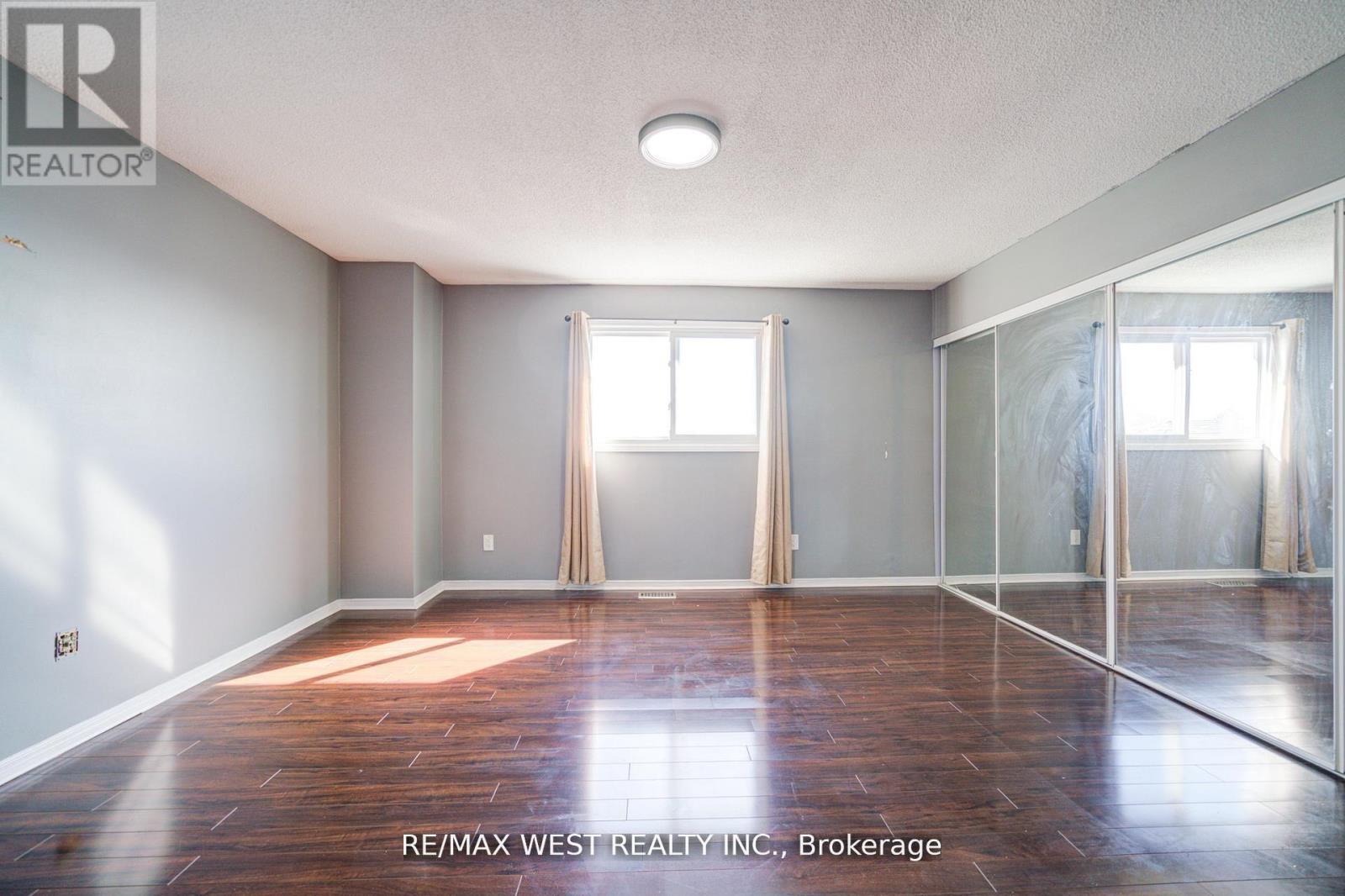 1648 Pepperwood Gate, Pickering (Brock Ridge), Ontario  L1X 2K3 - Photo 20 - E12859270