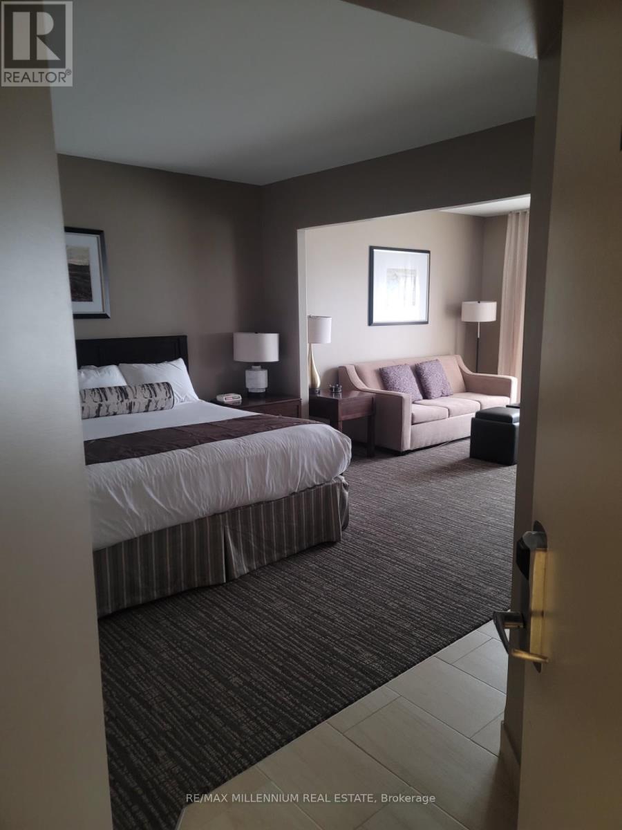 2442-43 - 90 Highland Drive, Oro-Medonte (Horseshoe Valley), Ontario  L0L 2L0 - Photo 12 - S12859274