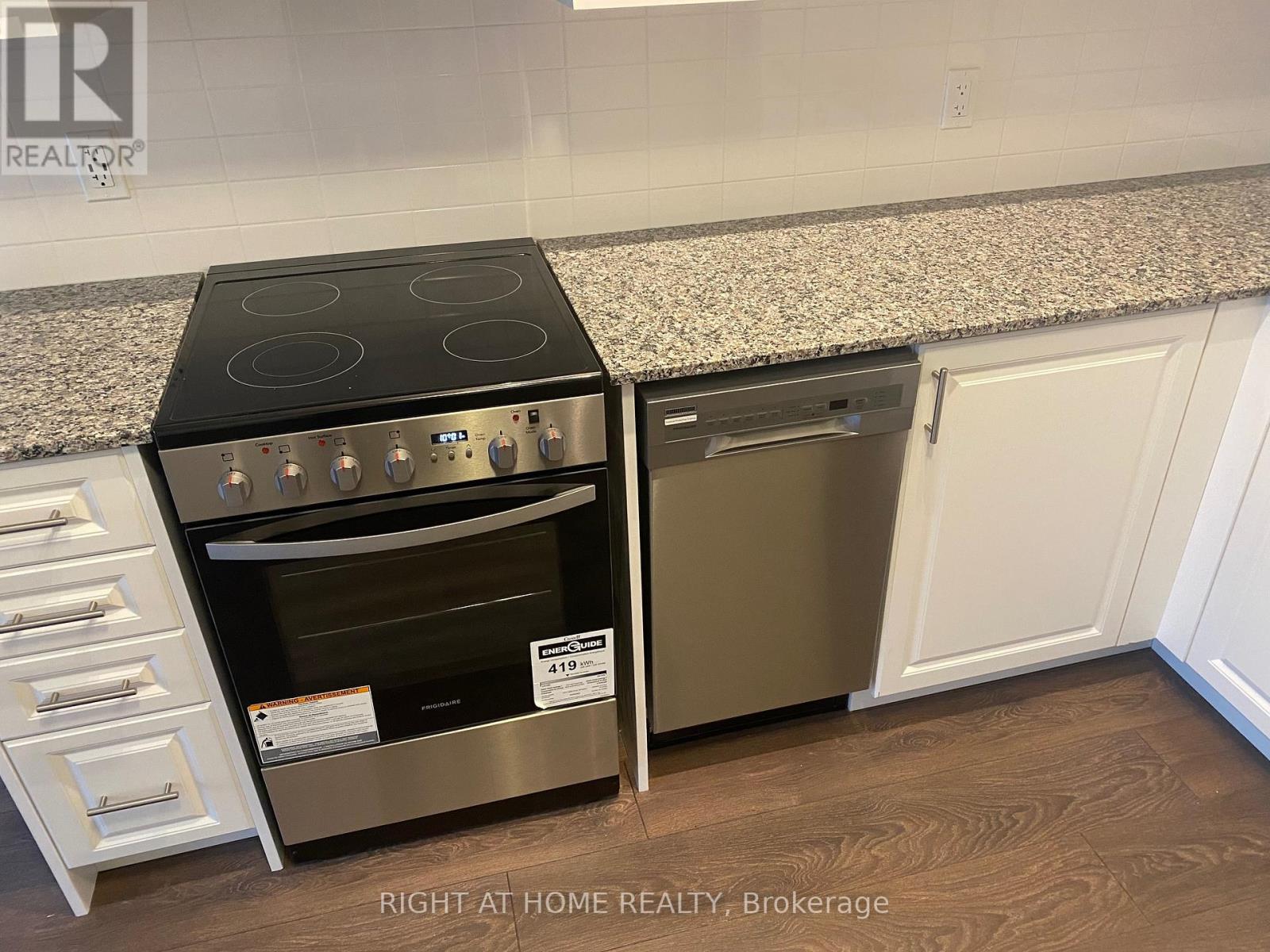 205 - 2343 Khalsa Gate, Oakville (Wm Westmount), Ontario  L6M 4J2 - Photo 6 - W12859266