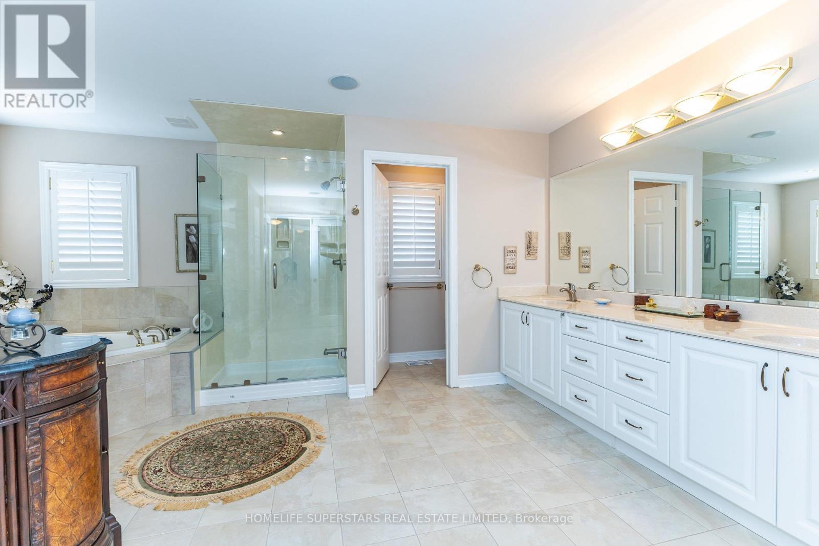 2204 Snead Road, Burlington (Rose), Ontario  L7M 4X1 - Photo 21 - W12859292