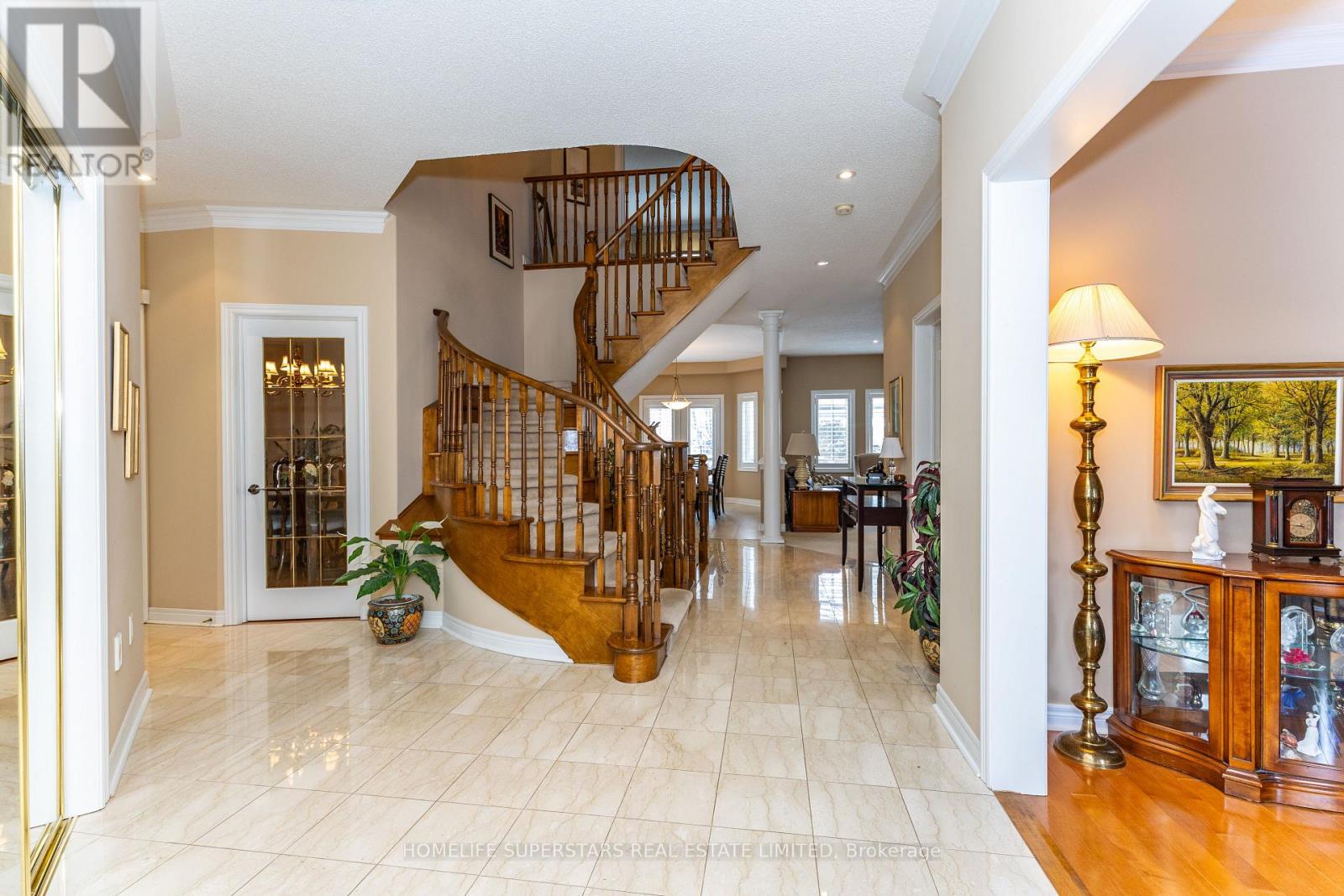 2204 Snead Road, Burlington (Rose), Ontario  L7M 4X1 - Photo 5 - W12859292