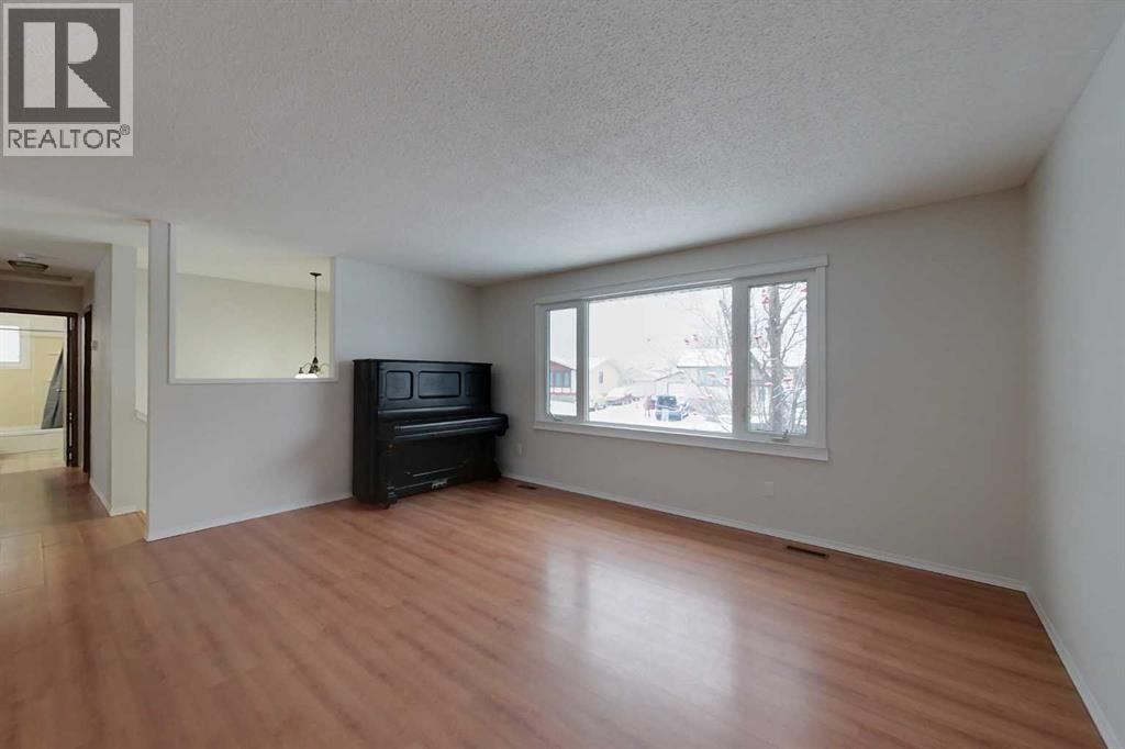 400 8 Street Se, Slave Lake, Alberta  T0G 2A3 - Photo 18 - A2273077