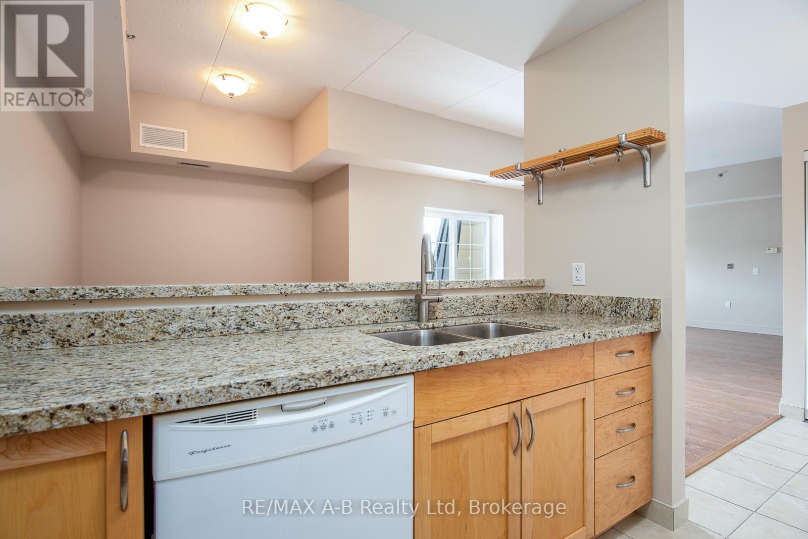 #432 - 200 Mccarthy Road, Stratford, Ontario  N5A 0B6 - Photo 12 - X12772916