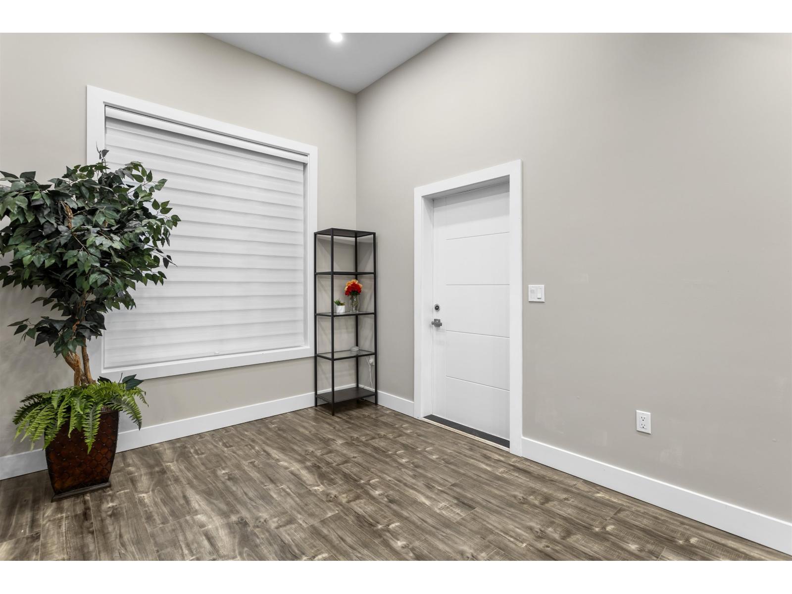 33908 Tooley Place, Mission, British Columbia  V2V 0G5 - Photo 15 - R3086804