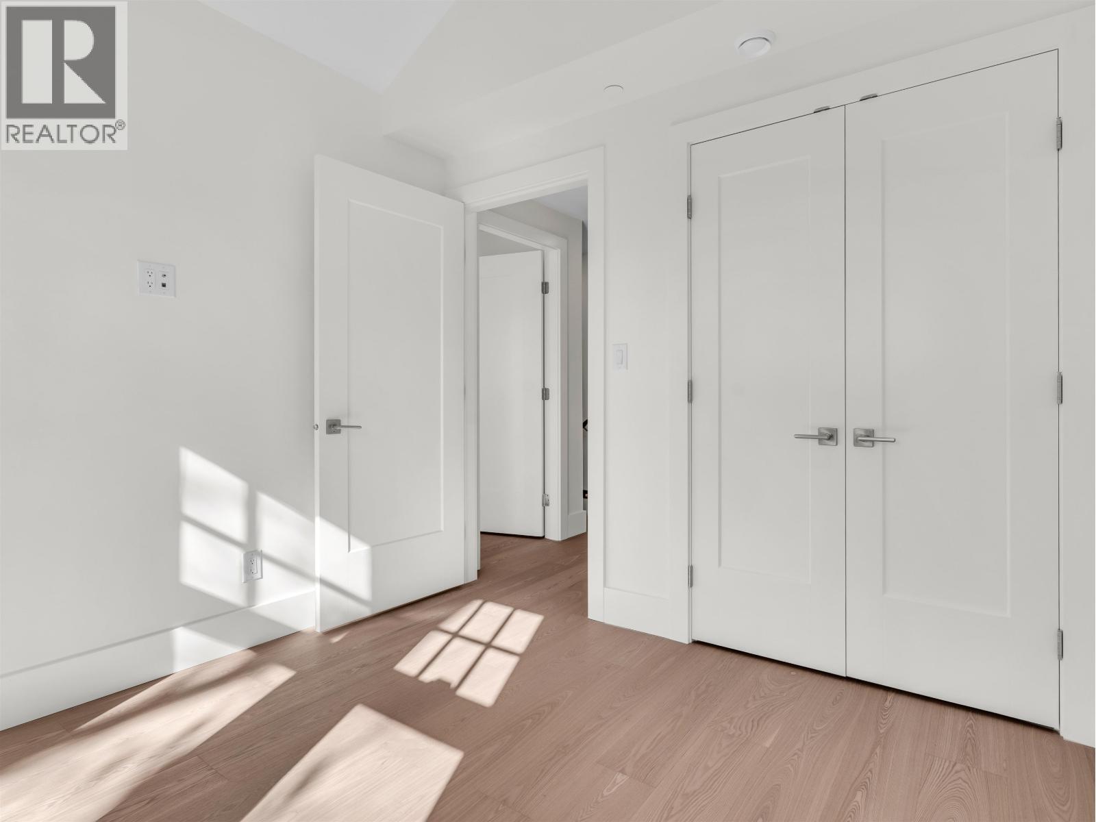 2566 W 2nd Avenue, Vancouver, British Columbia  V6K 1J8 - Photo 20 - R3096096