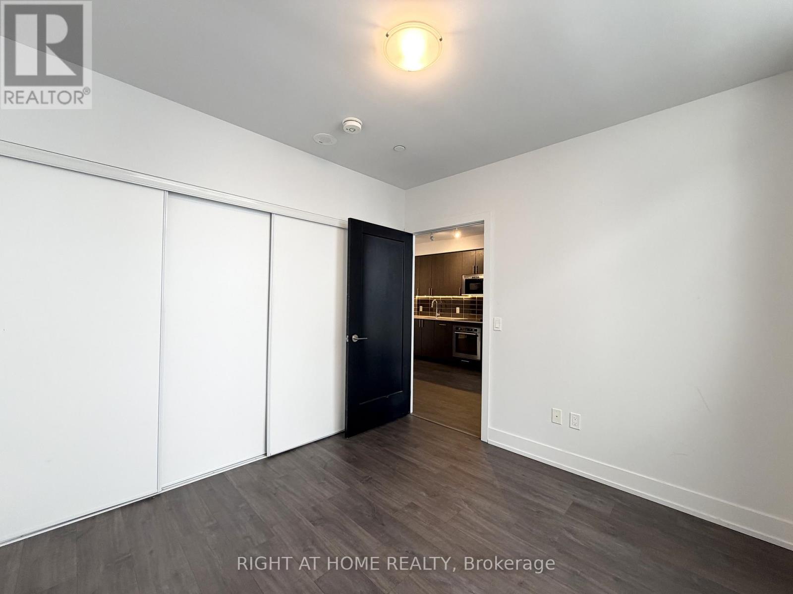 1713 - 2550 Simcoe Street N, Oshawa, Ontario  L1L 0R5 - Photo 12 - E12730000