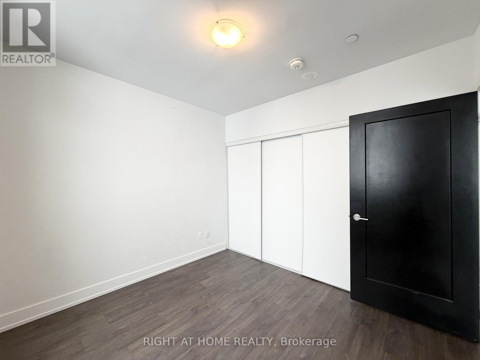 1713 - 2550 Simcoe Street N, Oshawa, Ontario  L1L 0R5 - Photo 13 - E12730000