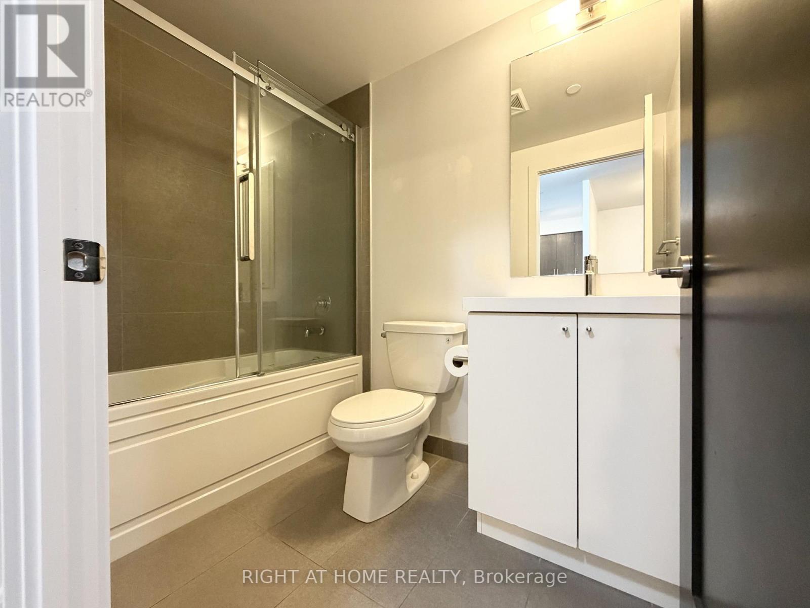 1713 - 2550 Simcoe Street N, Oshawa, Ontario  L1L 0R5 - Photo 16 - E12730000