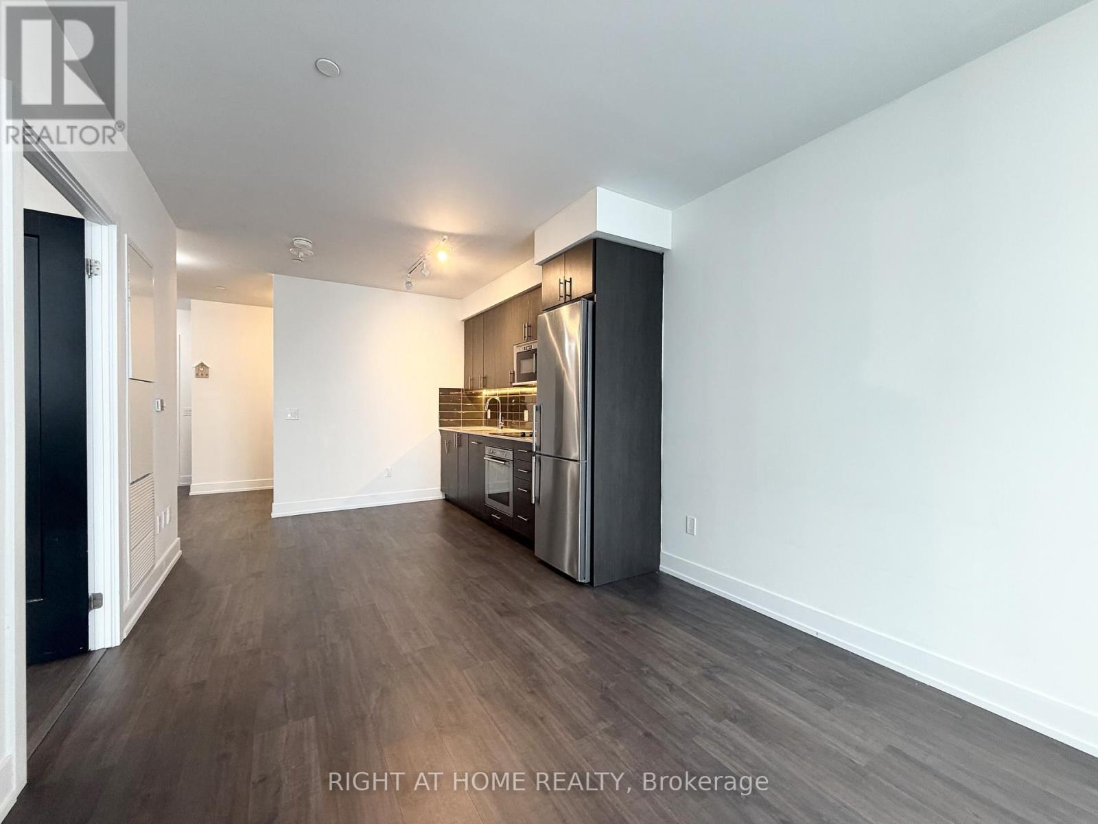 1713 - 2550 Simcoe Street N, Oshawa, Ontario  L1L 0R5 - Photo 9 - E12730000