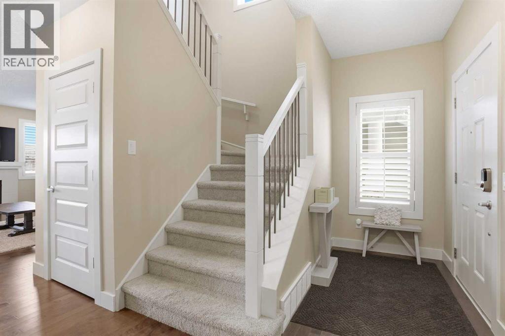 1915 77 Street SW, Edmonton, Alberta  T6X 1V9 - Photo 3 - A2290780