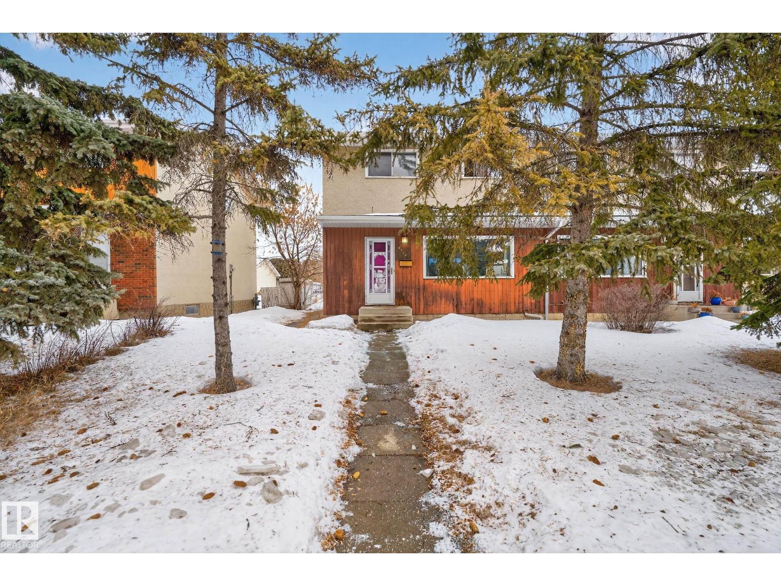 6714 149 Av Nw, Edmonton, Alberta T5C 2V2 - Photo 1 - E4476534