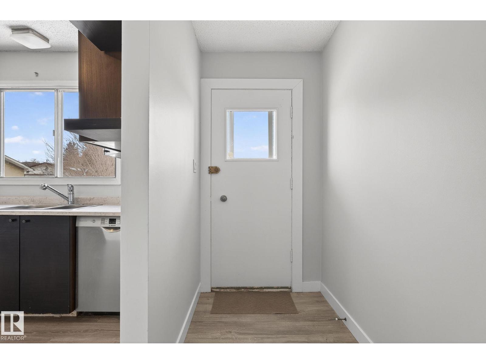 6714 149 Av Nw, Edmonton, Alberta T5C 2V2 - Photo 16 - E4476534