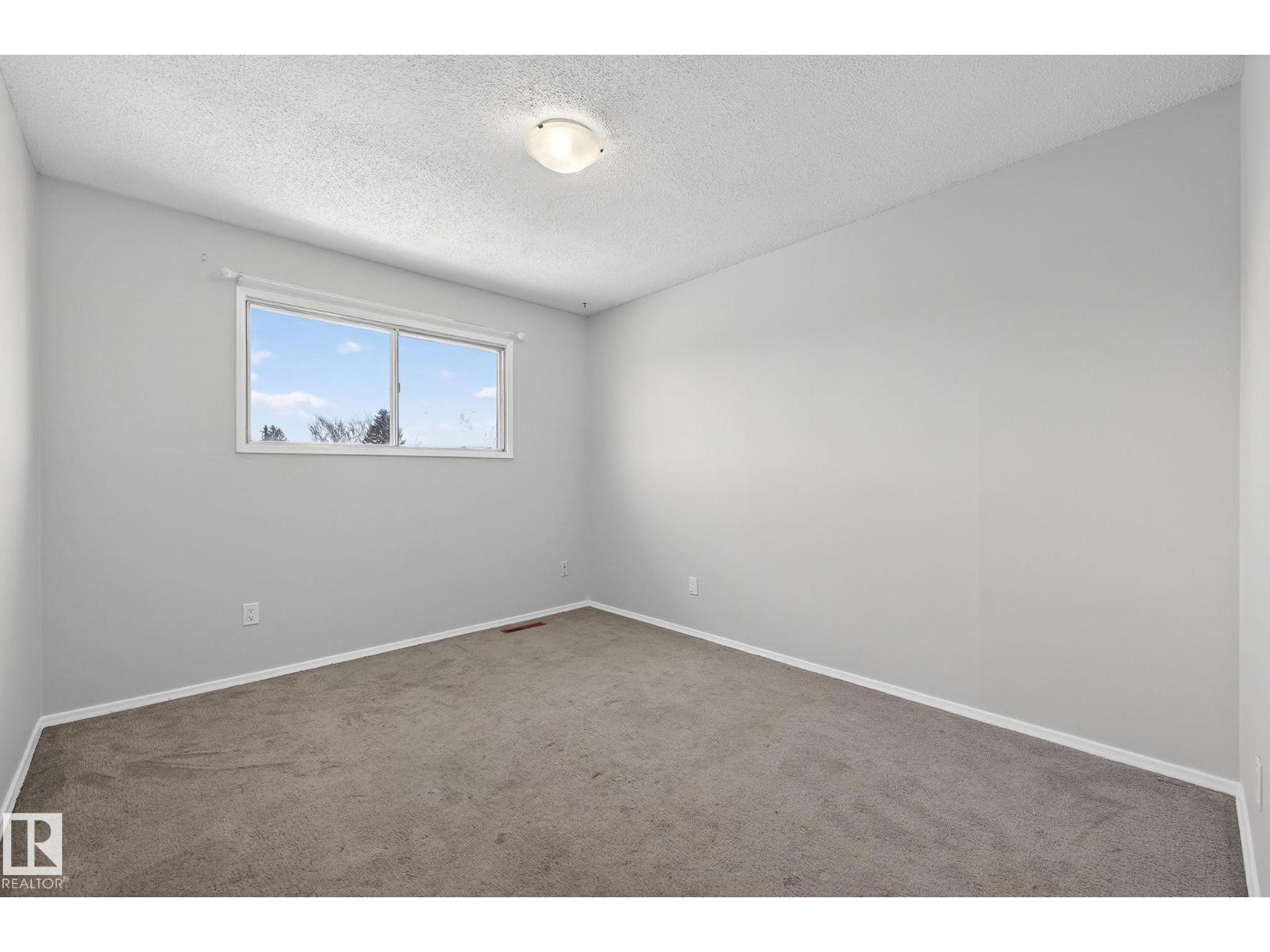 6714 149 Av Nw, Edmonton, Alberta T5C 2V2 - Photo 30 - E4476534