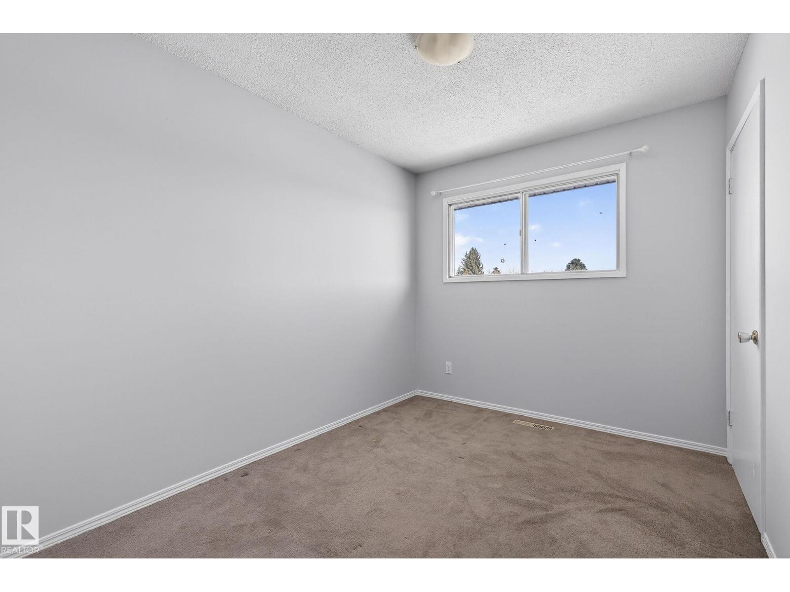 6714 149 Av Nw, Edmonton, Alberta T5C 2V2 - Photo 33 - E4476534