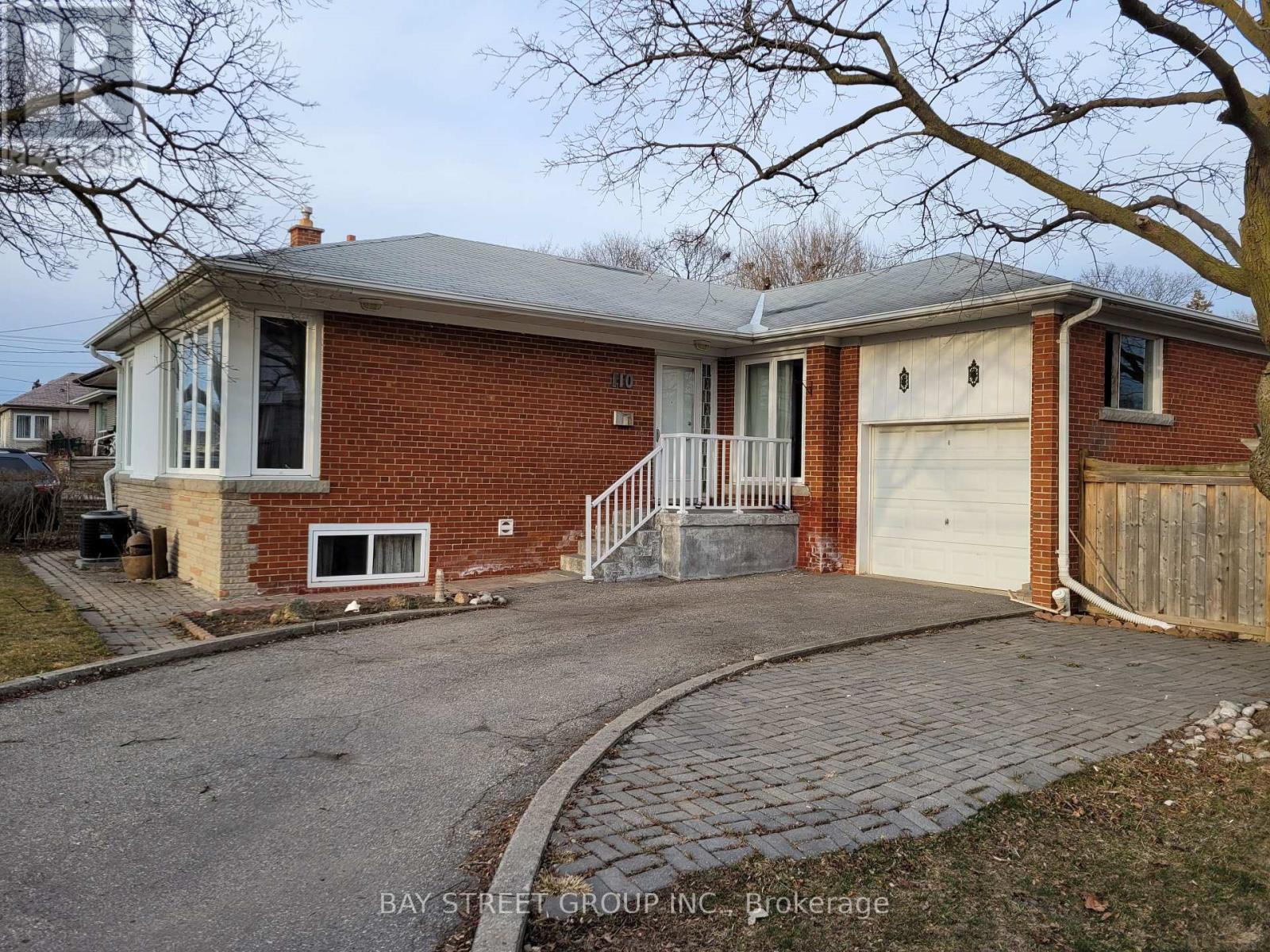 UPPER - 110 ACTON AVENUE, Toronto, Ontario