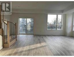 12 - 22 LYTHAM GREEN CIRCLE, Newmarket, Ontario