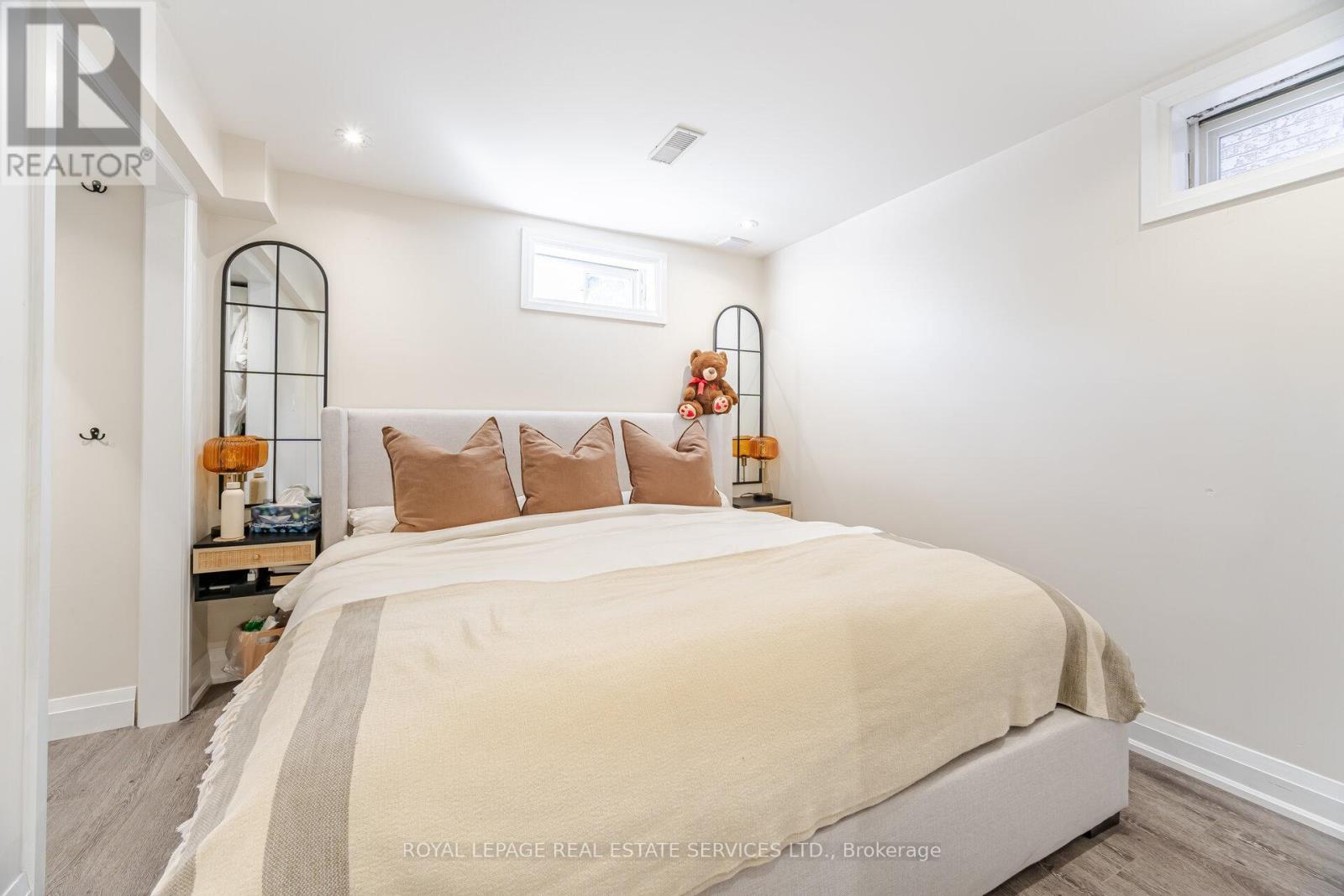 52 Wildberry Crescent, Brampton (Sandringham-Wellington), Ontario  L6R 1J9 - Photo 39 - W12675704