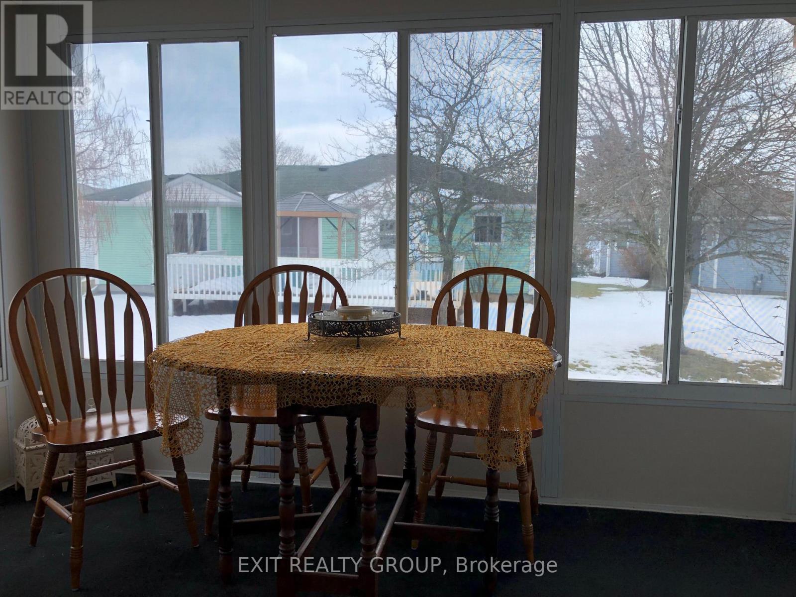 9 Empire Boulevard, Prince Edward County (Wellington Ward), Ontario  K0K 3L0 - Photo 9 - X12199360