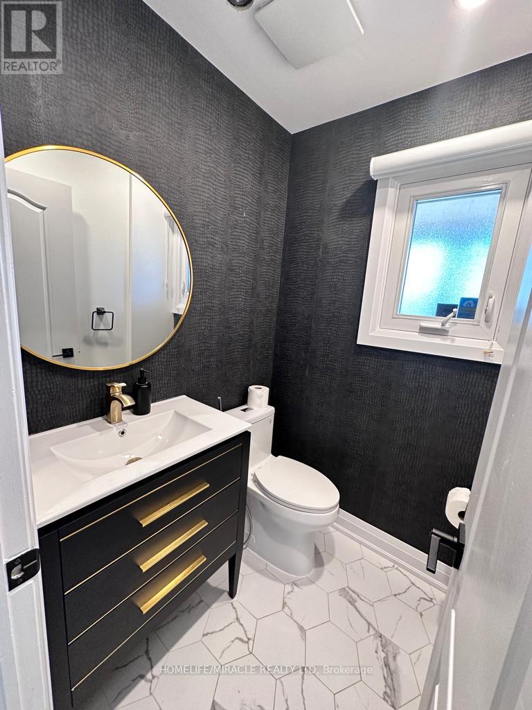 41 Fallen Oak Court, Brampton, Ontario  L6Y 3T6 - Photo 10 - W12859312