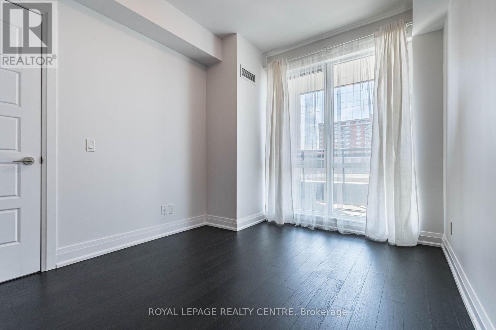 207 - 2025 Maria Street, Burlington, Ontario  L7R 0E9 - Photo 23 - W12859316