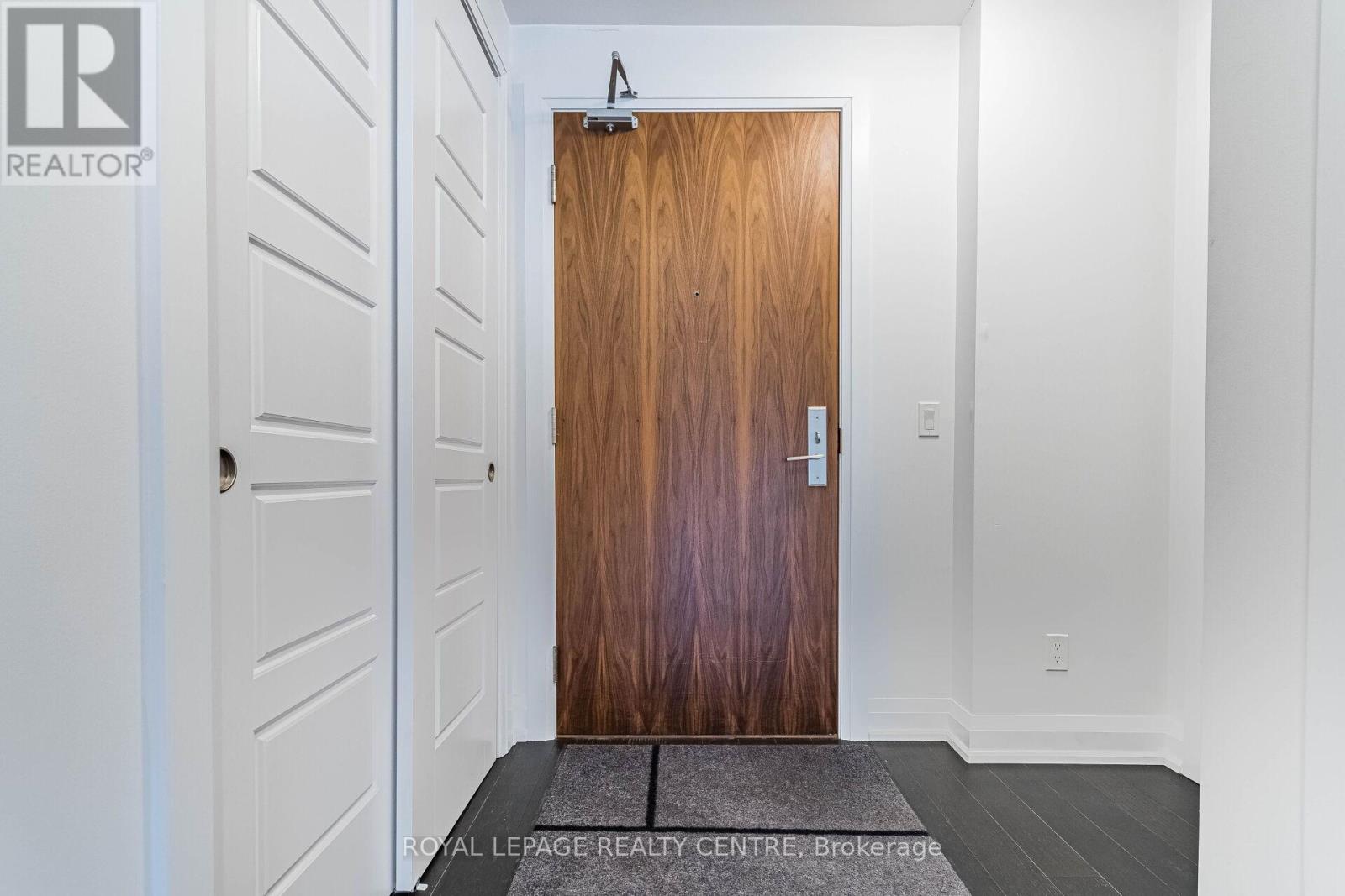 207 - 2025 Maria Street, Burlington, Ontario  L7R 0E9 - Photo 8 - W12859316