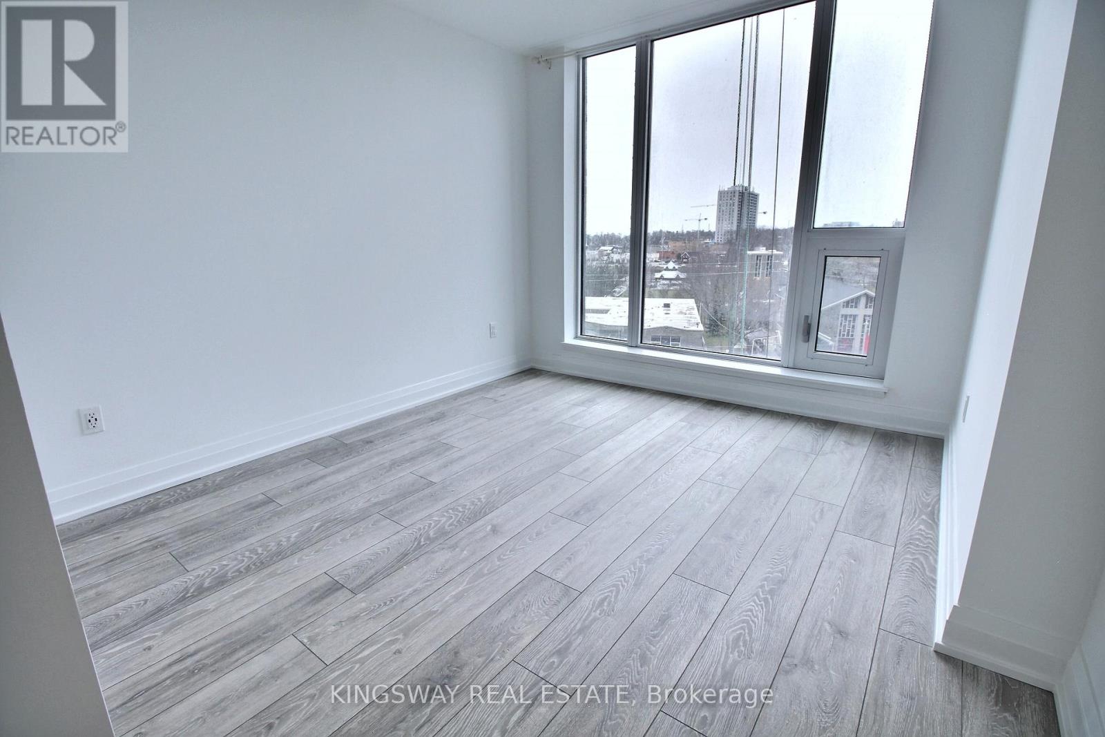 708 - 21 Park Street E, Mississauga, Ontario  L5G 1L7 - Photo 9 - W12859334