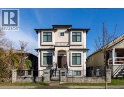 <div class="price">$2,780,000</div> 6182 Commercial Street, Vancouver<br><div style="margin-bottom:8px;"><small>Panda Luxury Homes</small></div><div class='bed_bath'>10 Bed | 7 Bath</div>