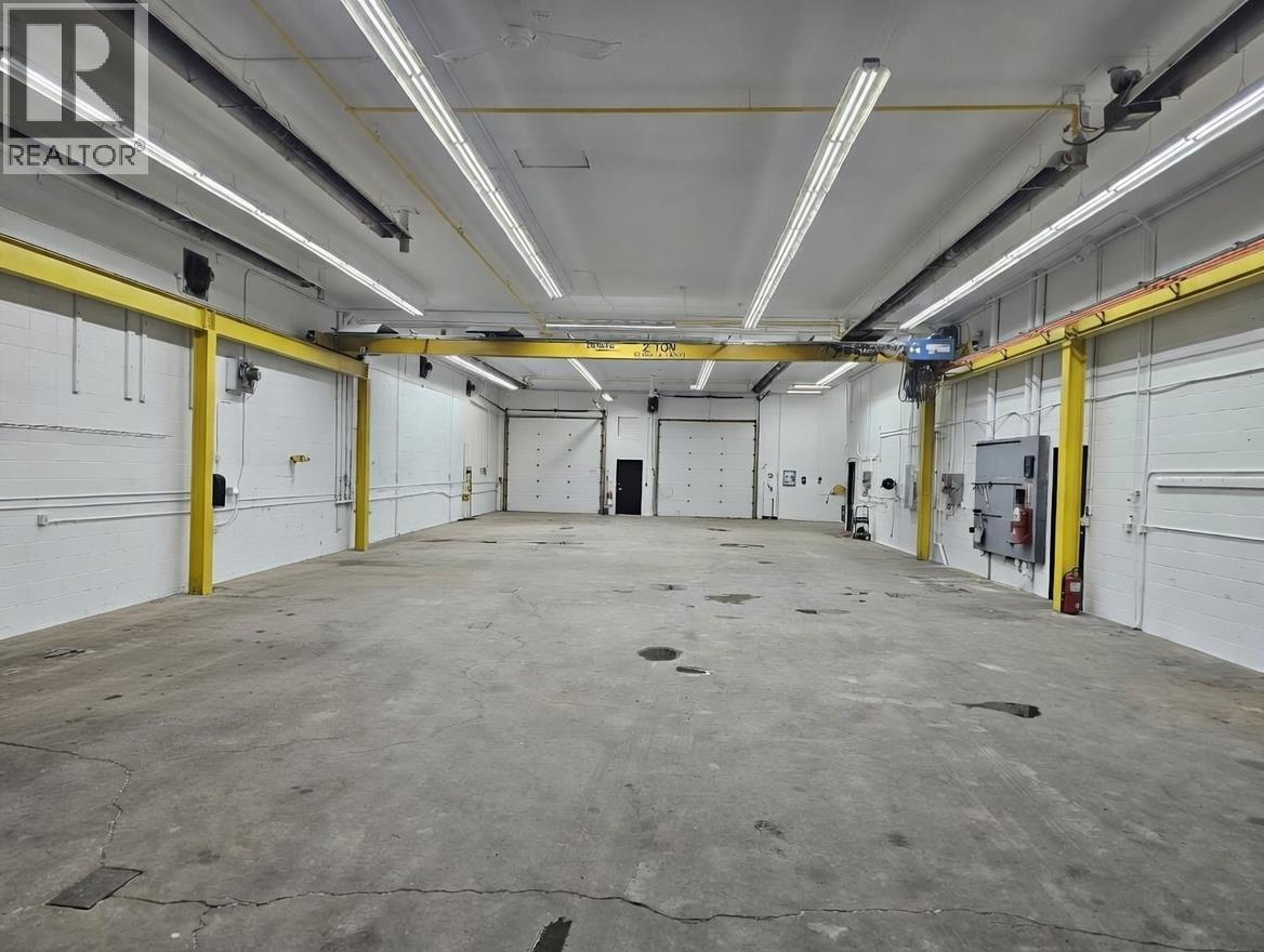 7405 Hart Highway, Prince George, British Columbia  V2K 3B1 - Photo 3 - C8076504