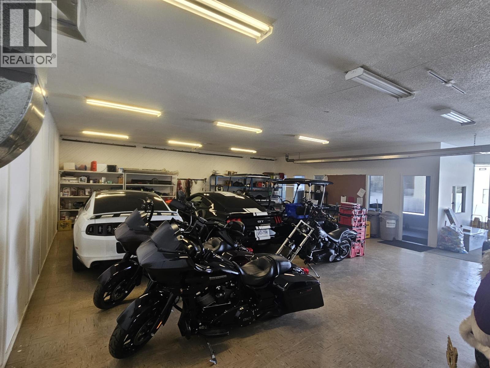 7405 Hart Highway, Prince George, British Columbia  V2K 3B1 - Photo 14 - C8076504