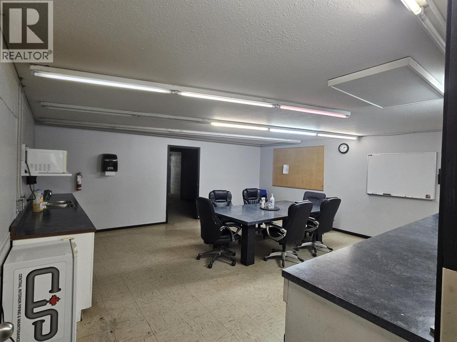 7405 Hart Highway, Prince George, British Columbia  V2K 3B1 - Photo 10 - C8076504