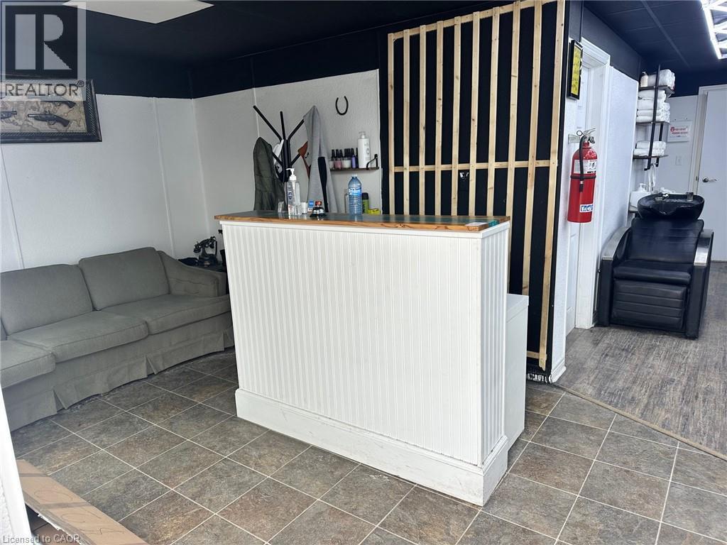 36 Charing Cross Street, Brantford, Ontario  N3R 2H2 - Photo 8 - 40806789