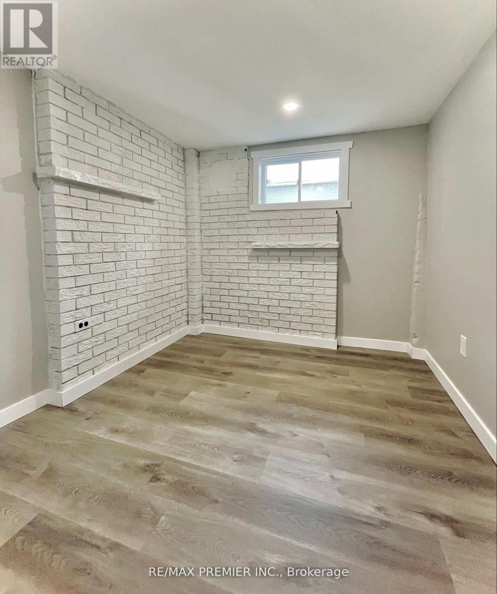 365 Bessie Avenue, Greater Sudbury, Ontario  P3C 4H6 - Photo 10 - X12859344