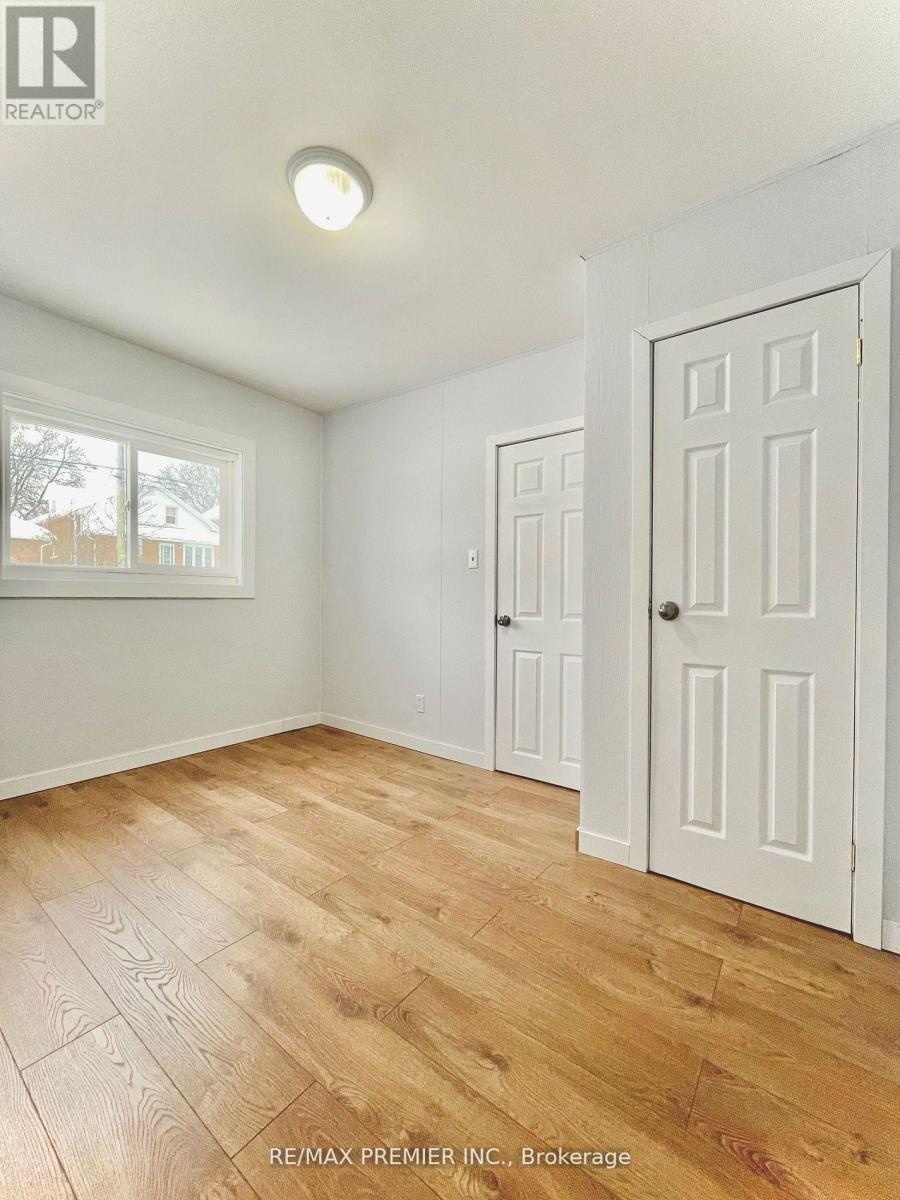 365 Bessie Avenue, Greater Sudbury, Ontario  P3C 4H6 - Photo 17 - X12859344