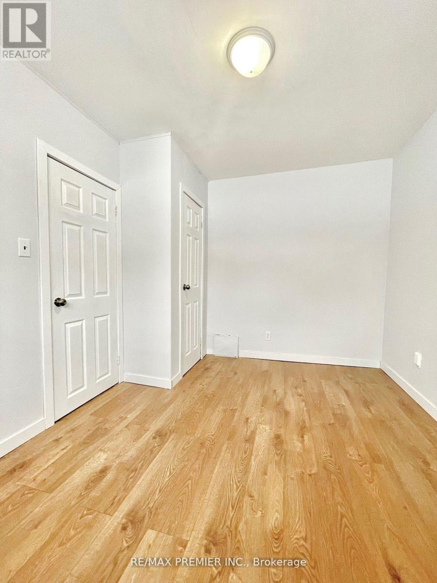 365 Bessie Avenue, Greater Sudbury, Ontario  P3C 4H6 - Photo 19 - X12859344