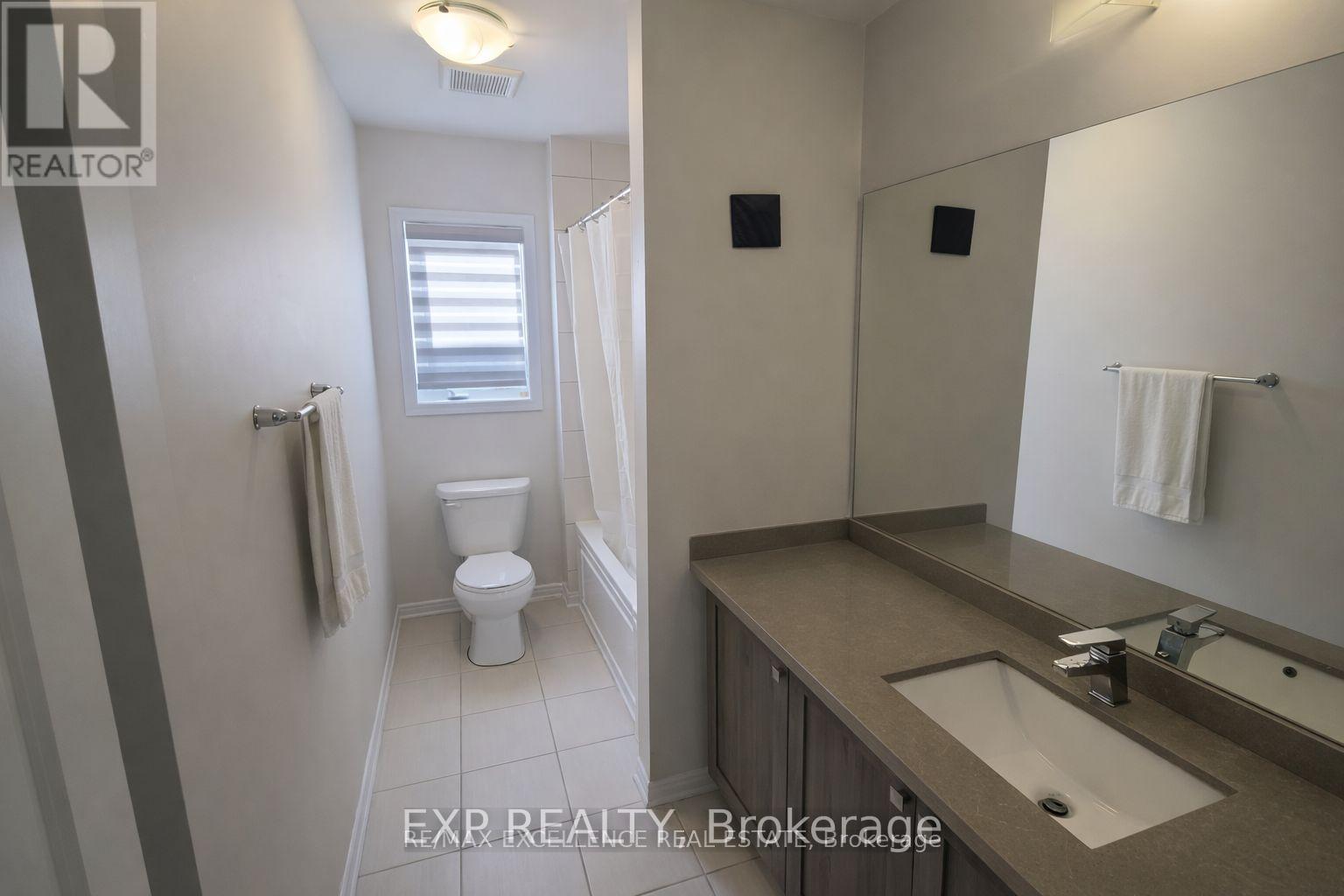 (Upper) - 45 Queen Mary Boulevard, Hamilton, Ontario  L8J 0M4 - Photo 14 - X12859284