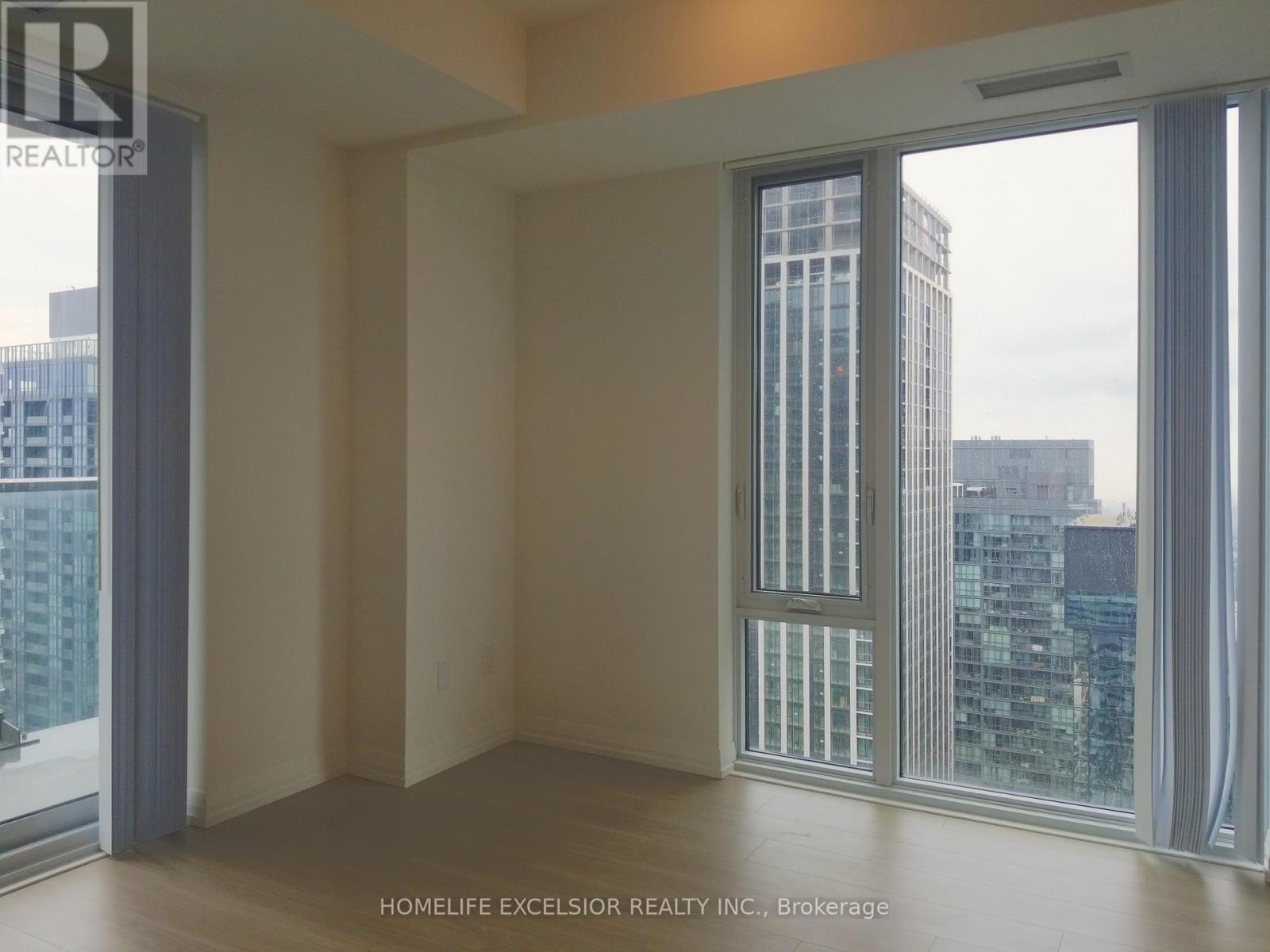 4312 - 8 Widmer Street, Toronto (Waterfront Communities), Ontario  M5V 0W6 - Photo 15 - C12858660