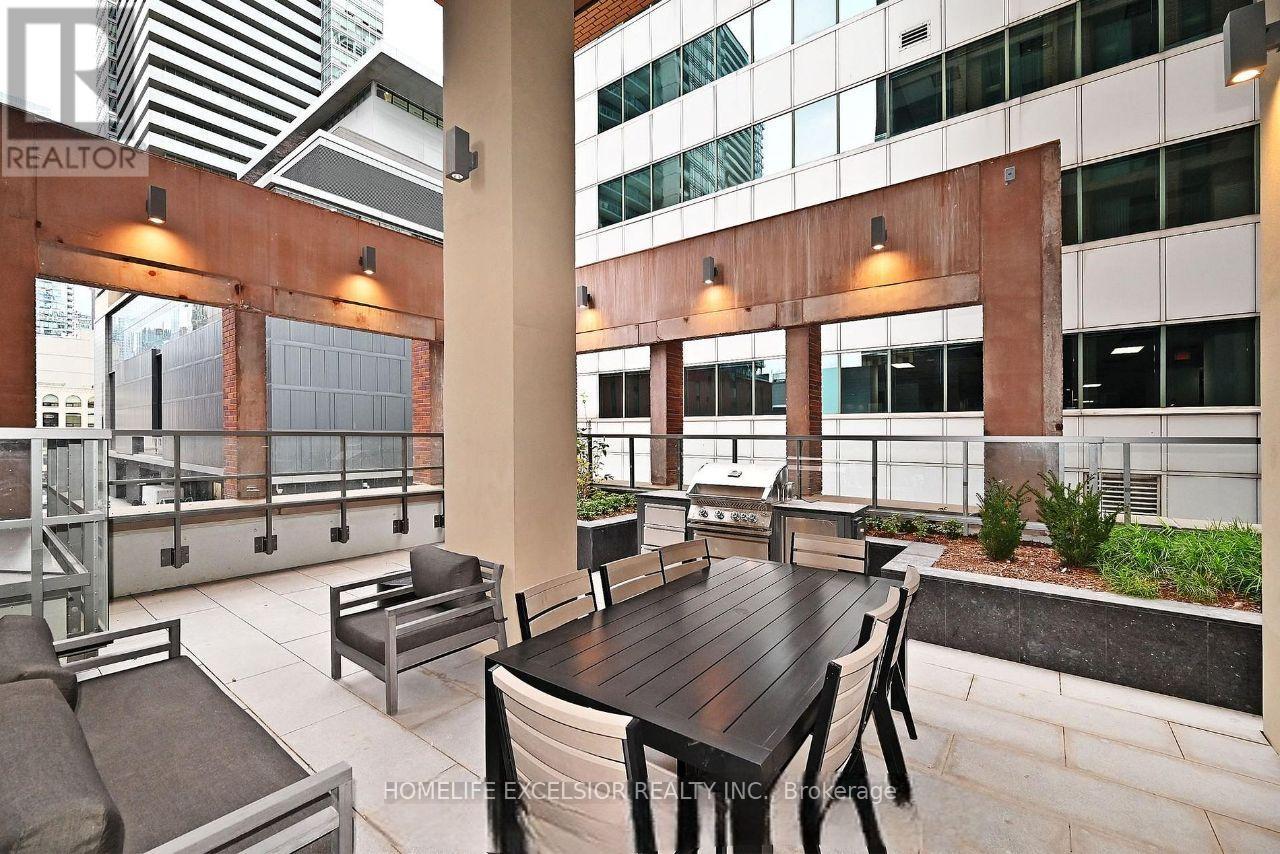 4312 - 8 Widmer Street, Toronto (Waterfront Communities), Ontario  M5V 0W6 - Photo 23 - C12858660