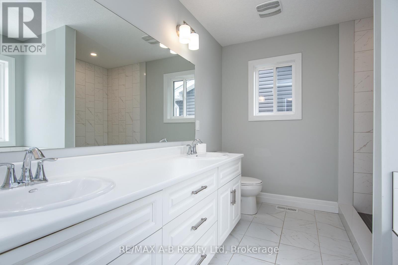 45 Robertson Drive, Stratford, Ontario  N5A 0J6 - Photo 29 - X12859364