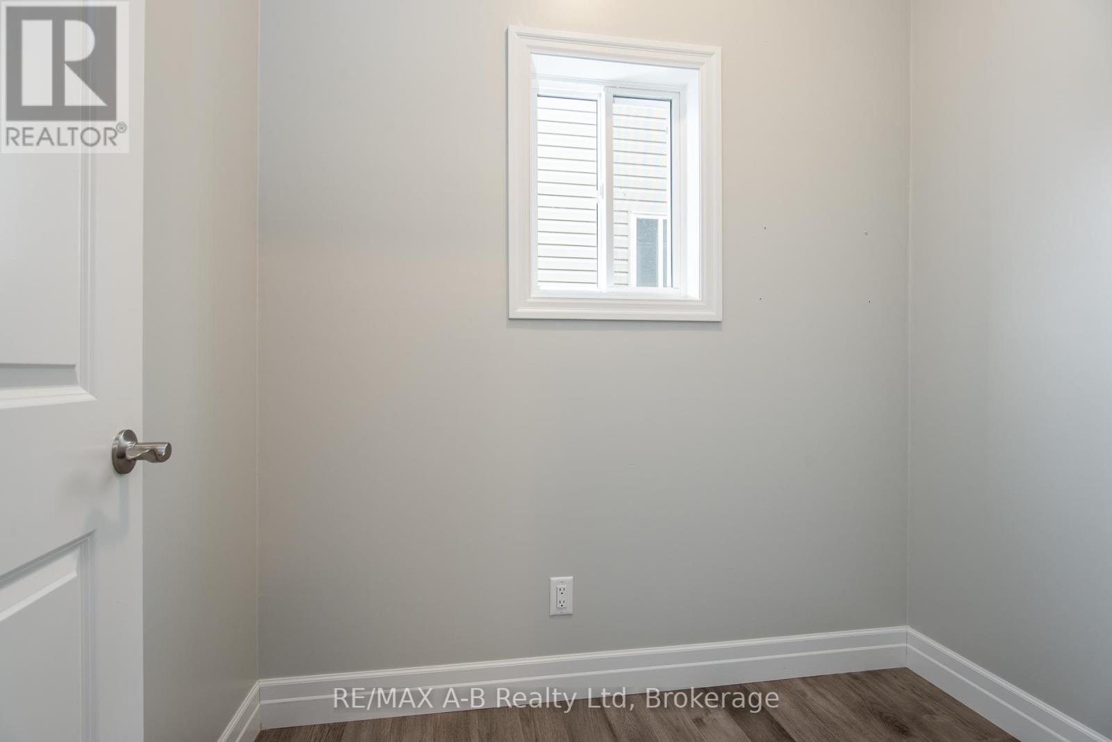 45 Robertson Drive, Stratford, Ontario  N5A 0J6 - Photo 36 - X12859364