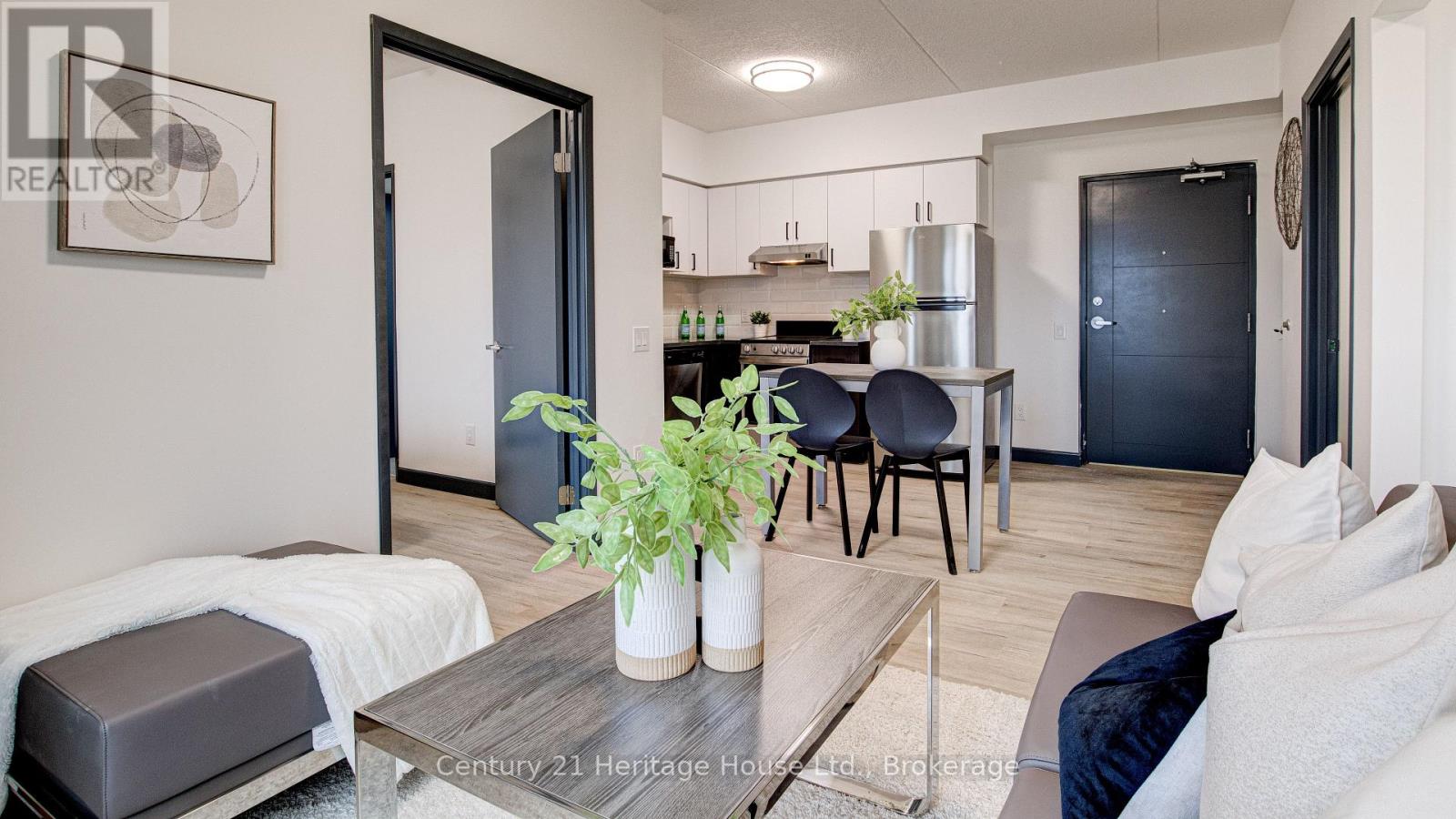 618 - 298 Hemlock Street, Waterloo, Ontario  N2L 0K8 - Photo 6 - X12859372