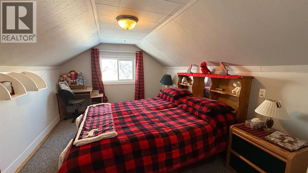 319 5 Avenue W, Hanna, Alberta  T0J 1P0 - Photo 27 - A2273514